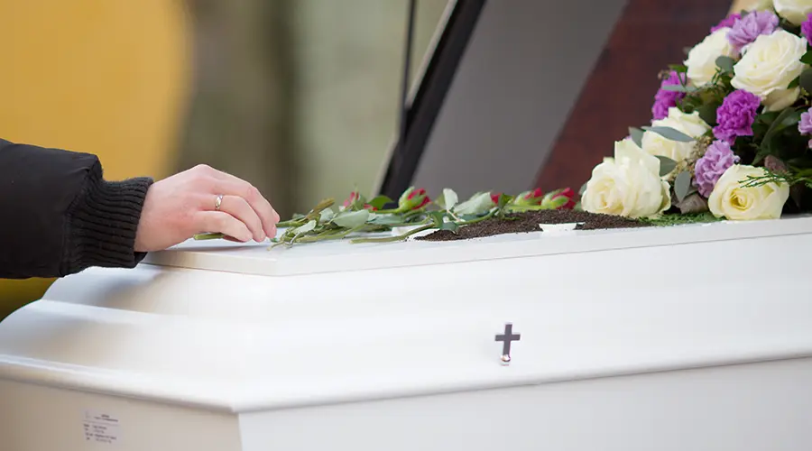 El sector funerario también tiene su simposium